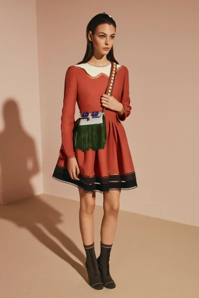 Look 14